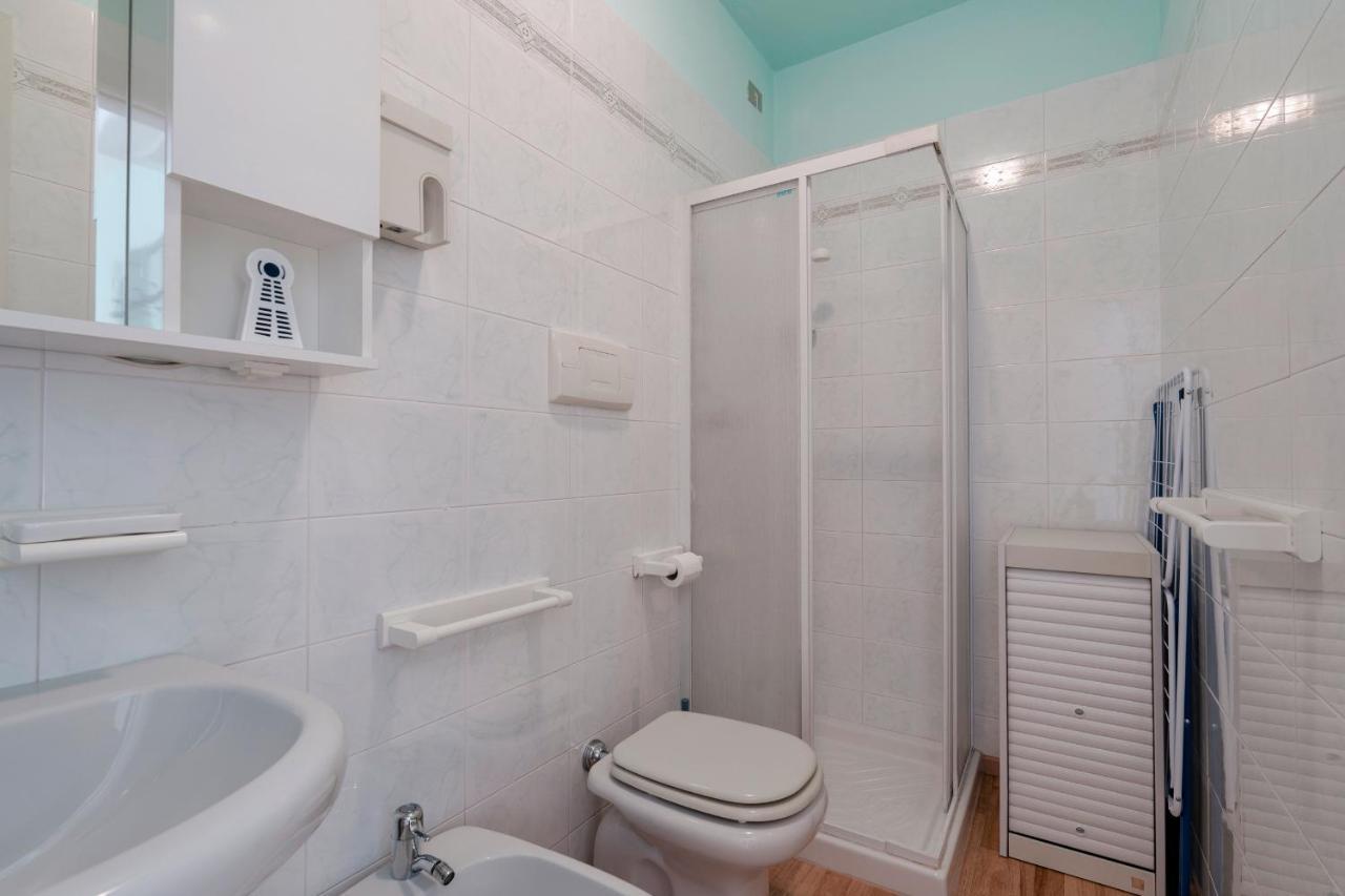 Azzurra Suite - Monolocale Con Piscina E Wifi Sirmione Exteriör bild