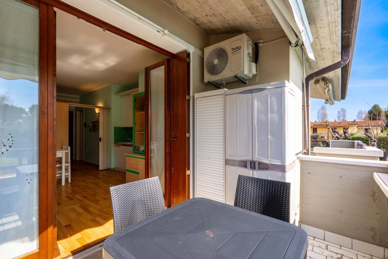 Azzurra Suite - Monolocale Con Piscina E Wifi Sirmione Exteriör bild