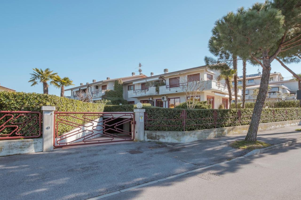 Azzurra Suite - Monolocale Con Piscina E Wifi Sirmione Exteriör bild